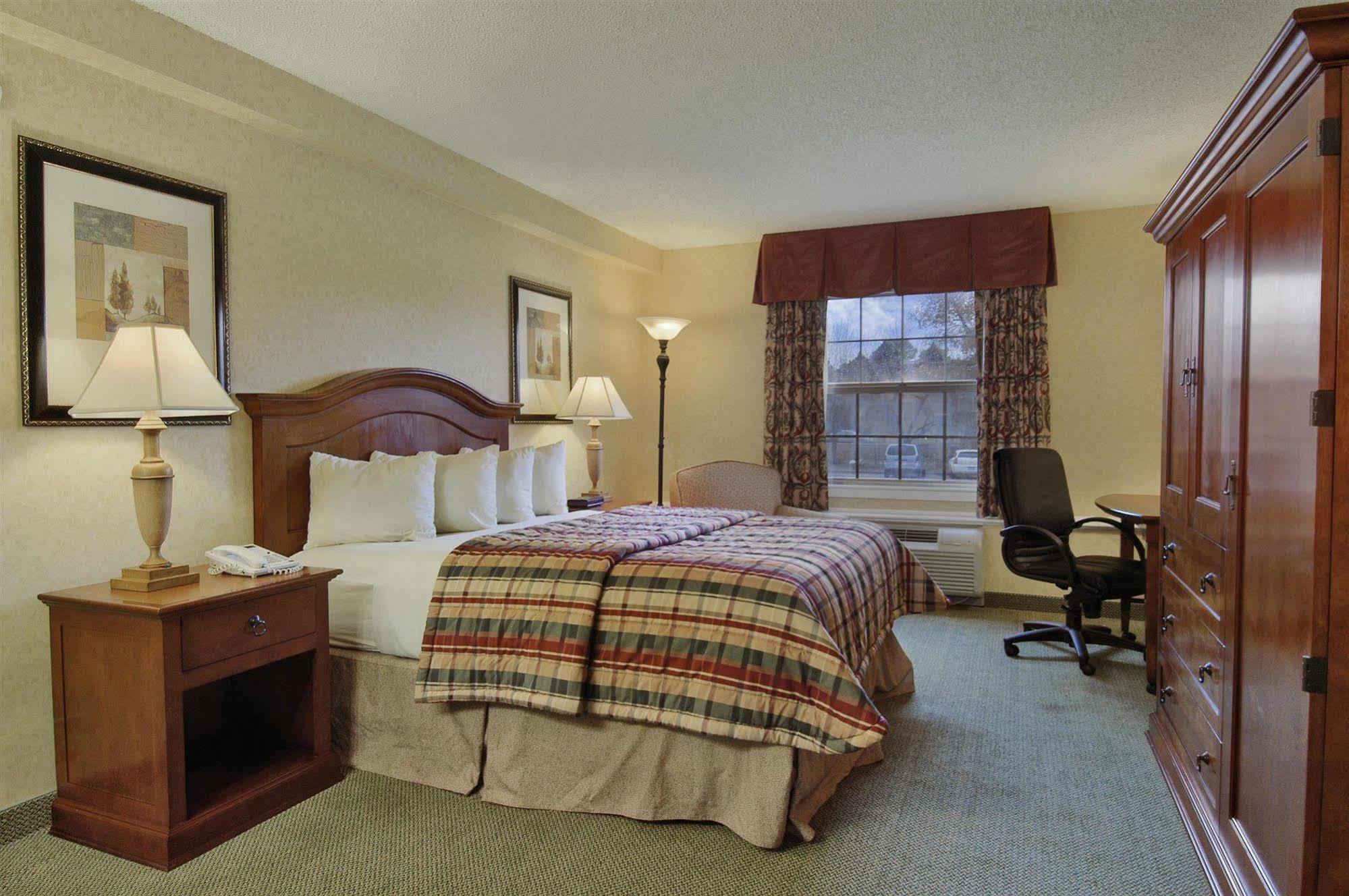 Red Lion Hotel Pocatello Bagian luar foto