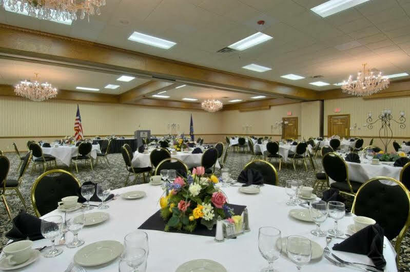 Red Lion Hotel Pocatello Bagian luar foto